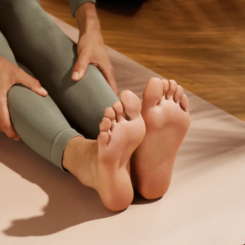 پودر ضد تعریق و خوشبوکننده پا اوریفلیم Feet Up Everyday Deodorizing Foot Powder